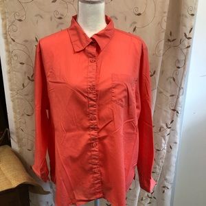 Women’s Lee button up shirt